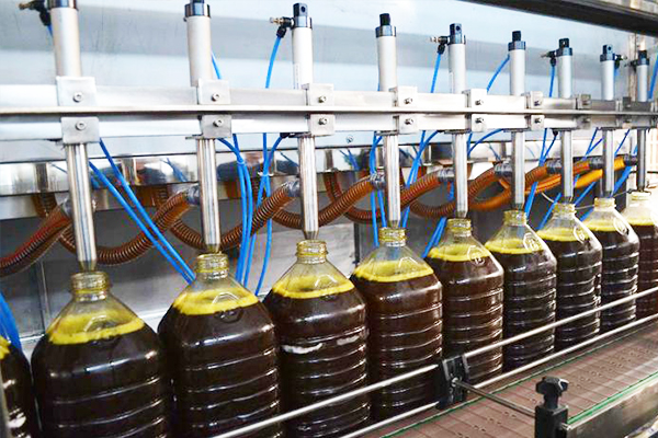 液體灌裝機如何使油漆和涂料行業(yè)受益？