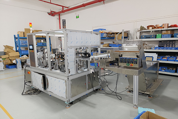 醫(yī)用驗便管自動組裝機(jī)：提高醫(yī)療耗材生產(chǎn)效率的智能化方案
